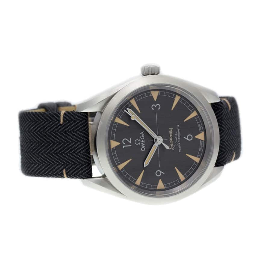 Omega Railmaster Co-Axial Master Chronometer Black Dial 220.12.40.20.01.001 Detailed Replica - Image 4